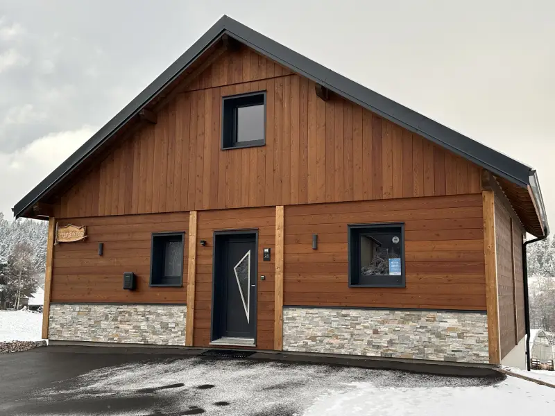 Chalet dans les Vosges avec piscine , jacuzzi, 11 pers-hiver